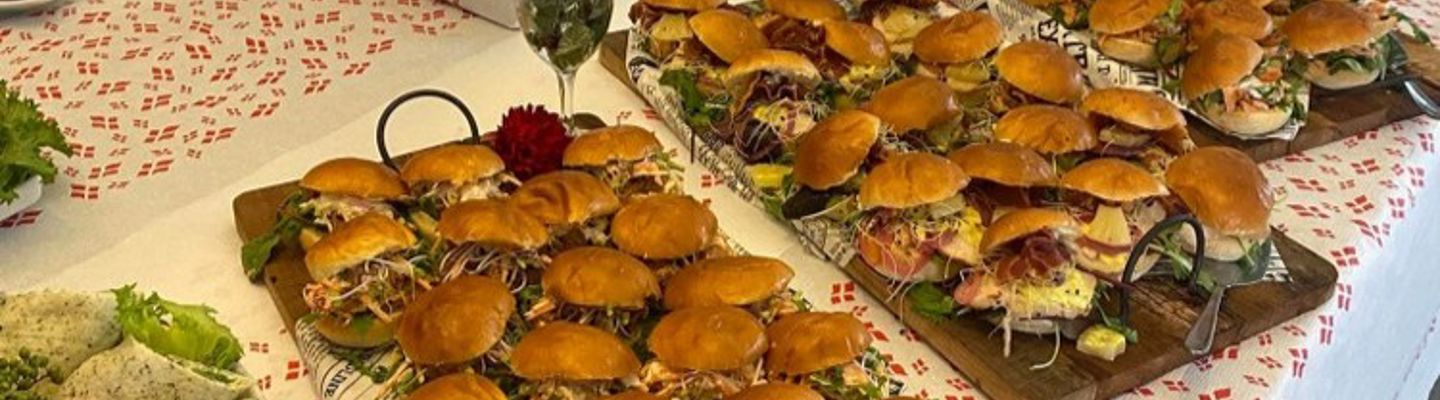 Buffet - Fru Madglad