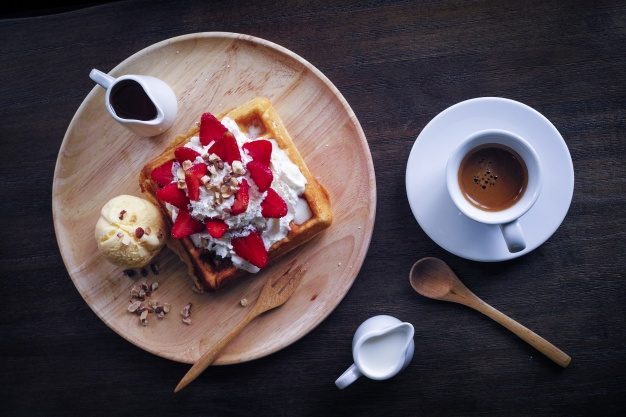 dish-with-toast-with-cream-strawberries-coffee_1286-188-1-1-1.jpg